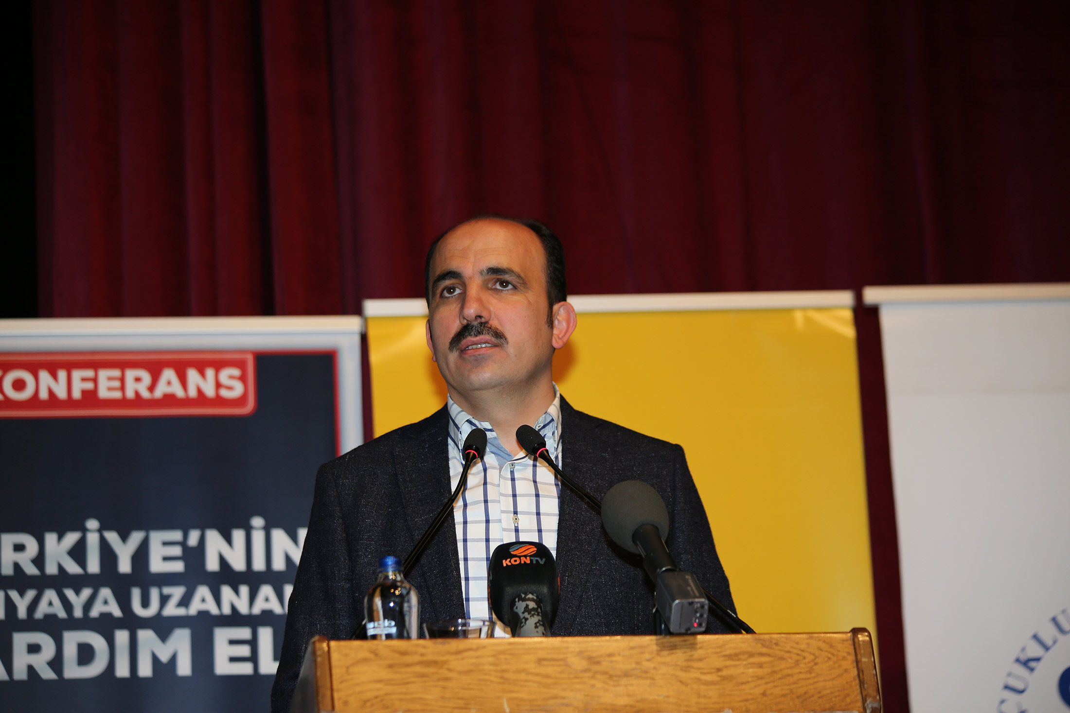 Türkiye'nin Dünyaya Uzanan Yardım Eli Konferansı Yapıldı