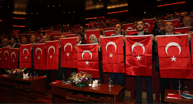 Türkiye'nin Dünyaya Uzanan Yardım Eli Konferansı Yapıldı