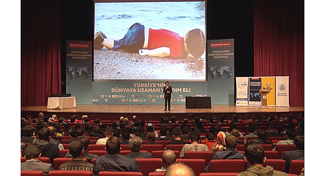 Türkiye'nin Dünyaya Uzanan Yardım Eli Konferansı Yapıldı