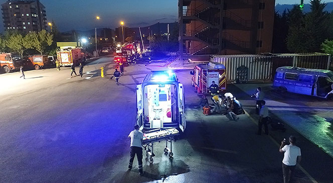 Konya İtfaiyesi'nden Nefes Kesen Gece Tatbikatı