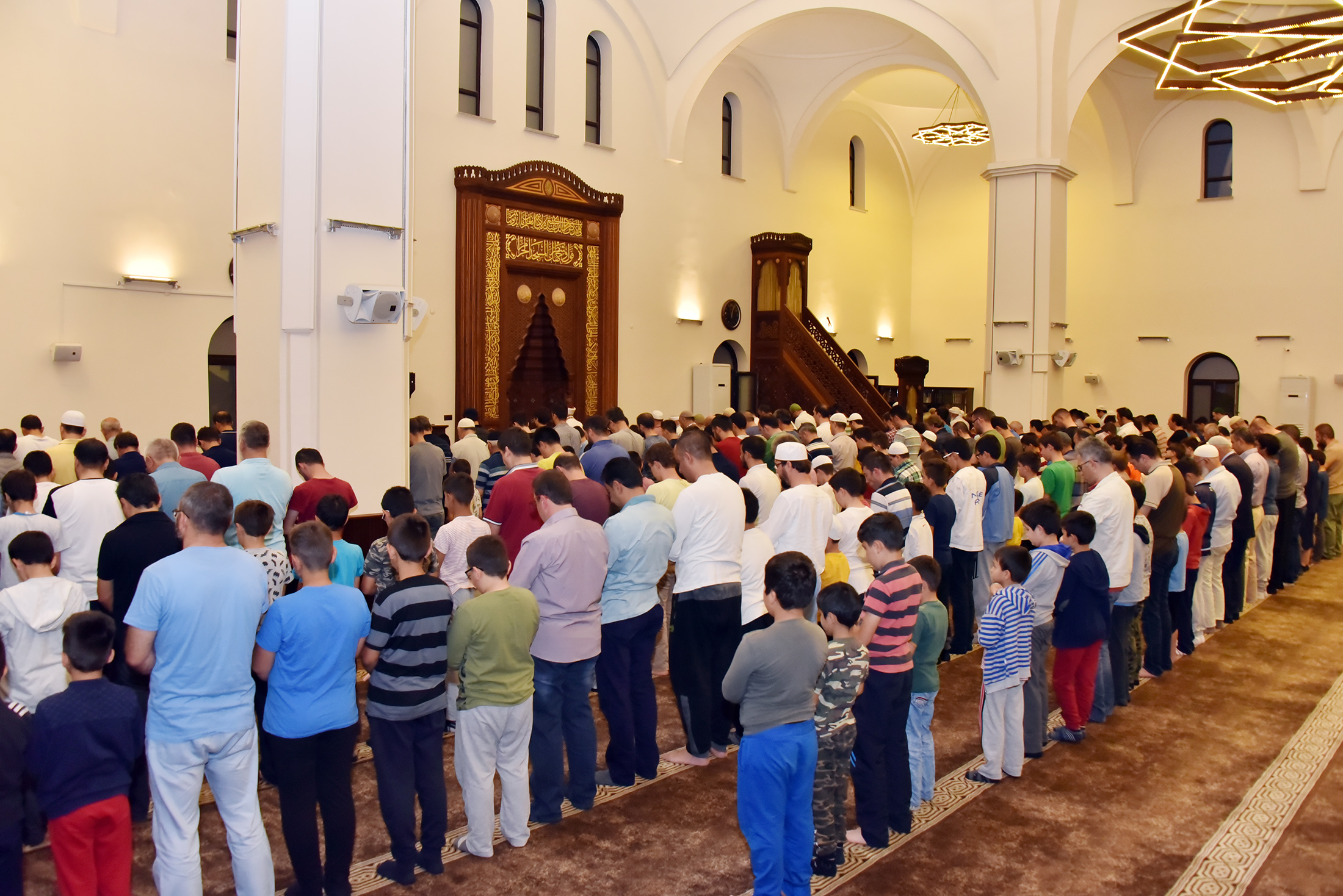 Konya'da Her Gün 61 Bin Çocuk Sabah Namazında Buluşuyor 