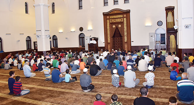 Konya'da Her Gün 61 Bin Çocuk Sabah Namazında Buluşuyor 