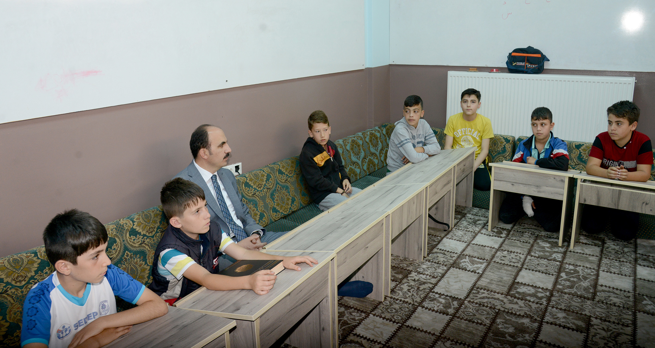 Başkan Altay Bilgehanede Yaz Okulunun İlk Dersine Katıldı