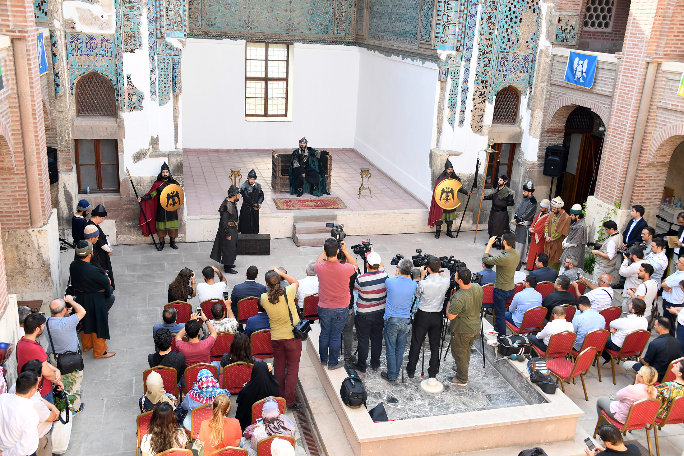 3. Alâeddin Keykubat'ın Temsili Beratı Söğüt'e Gönderildi 