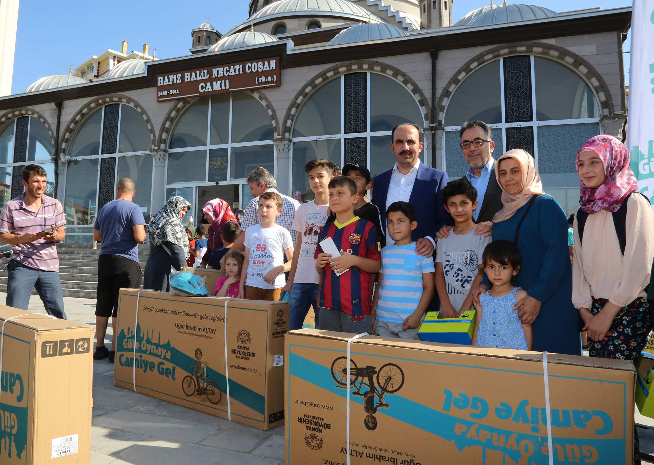 Güle Oynaya Camiye Gel Projesi Konya'ya Çok Yakıştı
