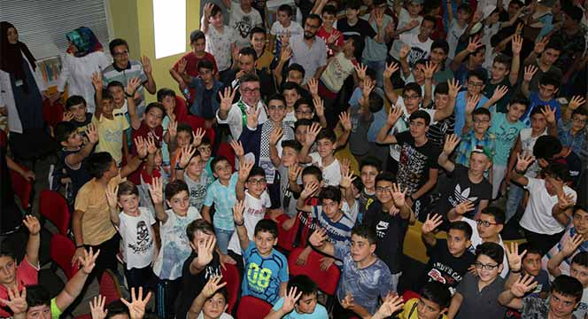 Kudüs Direnişinin Sembol İsmi Cüneydi Başkan Altay'ı Ziyaret Etti