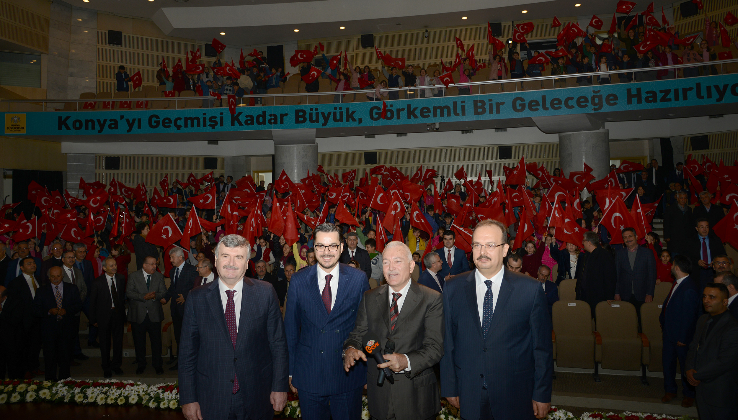 Emiray Çizgi Dizisinin Galası Yapıldı