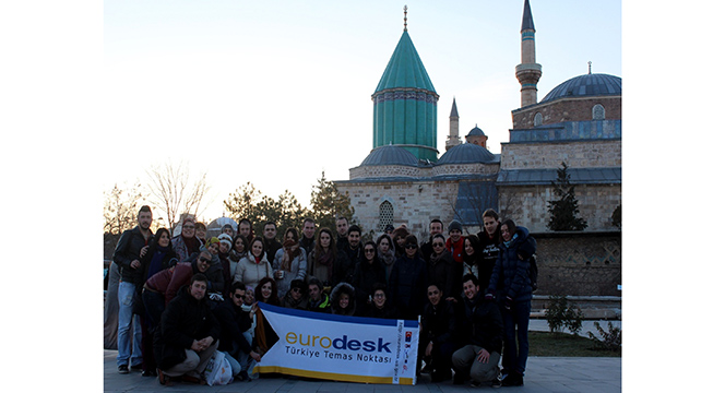 Kılıçarslan Gençlik Merkezi Öğrencilere Rehberlik Ediyor