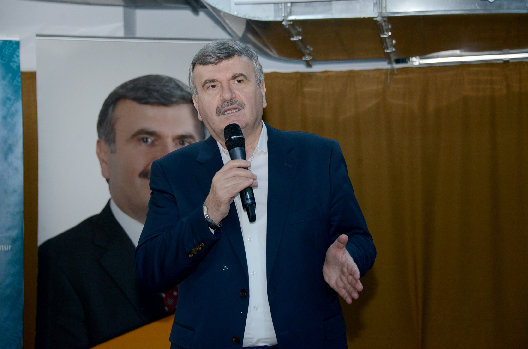 Başkan Akyürek Öğrencilere Seslendi: İstikametiniz Hep Doğru Olsun
