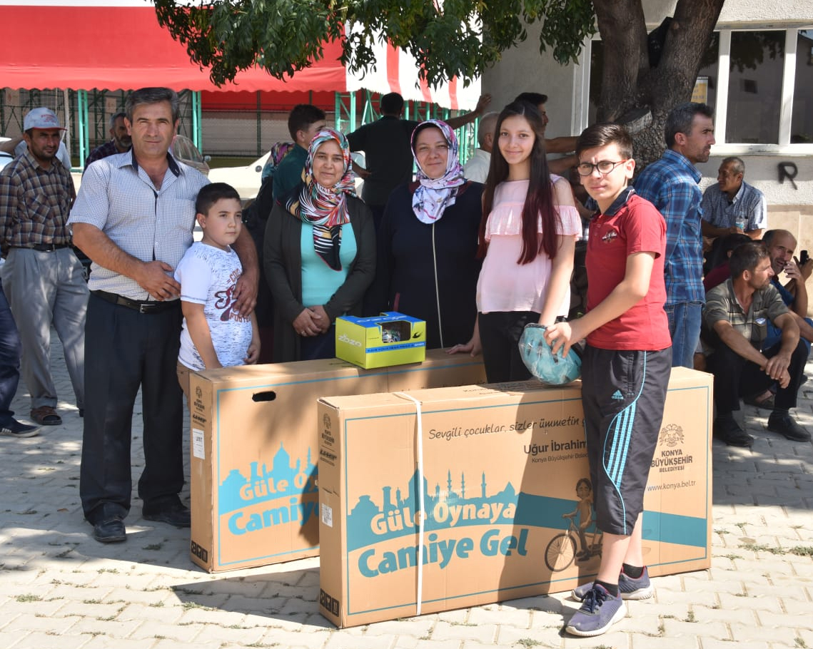 İlçelerde Bisiklet Dağıtımı Başladı