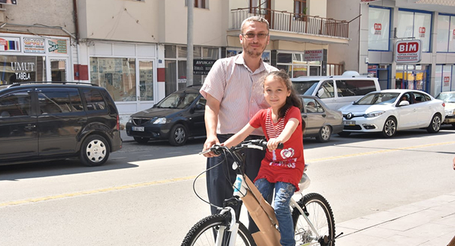 İlçelerde Bisiklet Dağıtımı Başladı