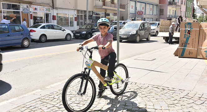 İlçelerde Bisiklet Dağıtımı Başladı