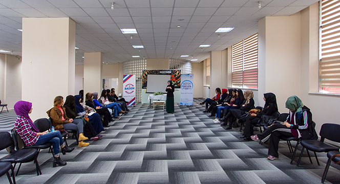 Kılıçarslan Gençlik Merkezi Hobi Kurs Kayıtları Başladı