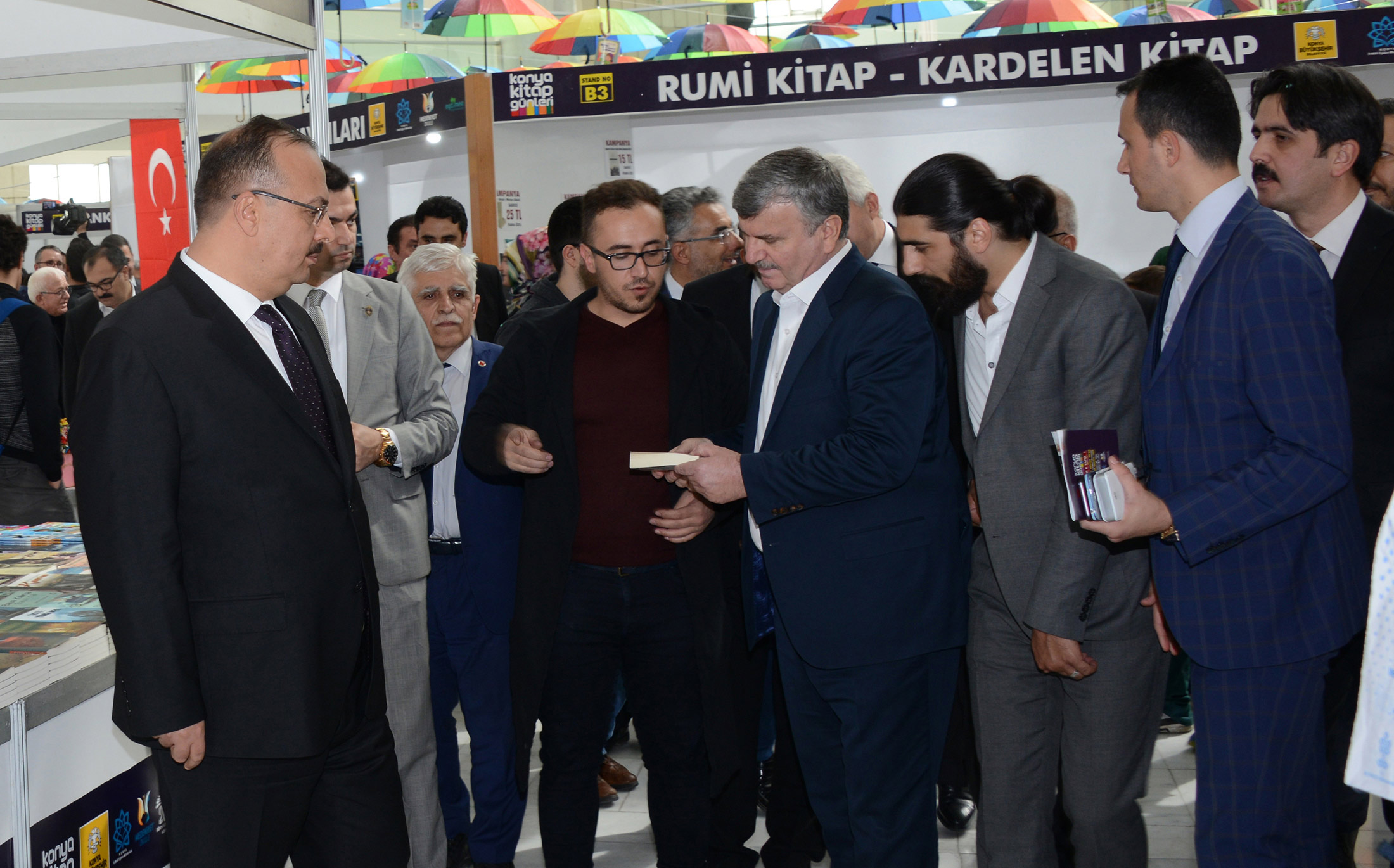 Konya Kitap Günleri'ne 1 Haftada 100 Bin Ziyaretçi 
