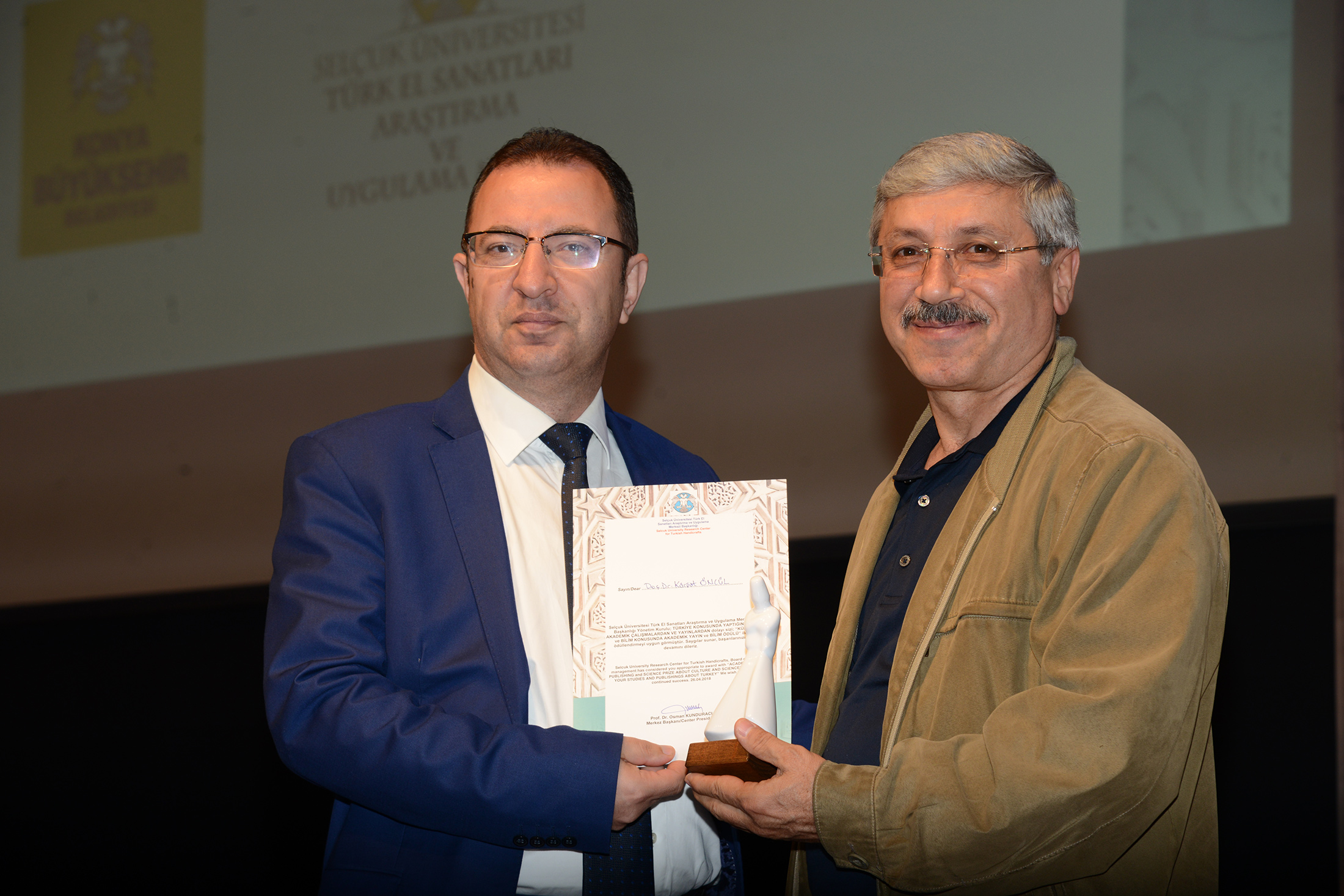 Uluslararası Türk Sanatı, Tarihi ve Folkloru Kongresi Başladı