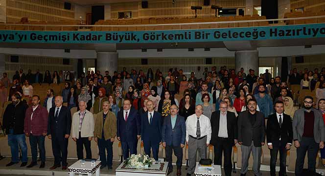 Uluslararası Türk Sanatı, Tarihi ve Folkloru Kongresi Başladı