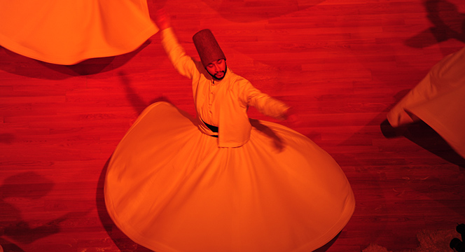 Dünya Konya'da Buluşuyor