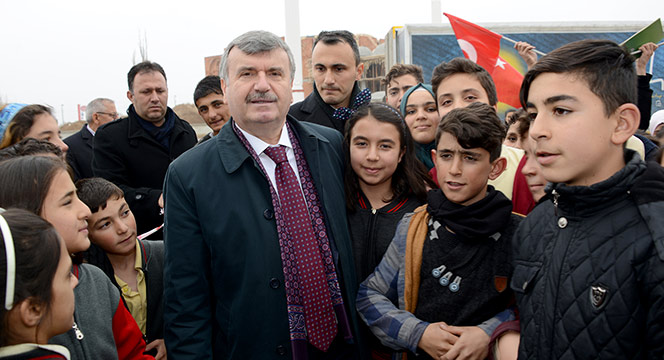 Binlerce Öğrenci Tarihi ve Kültürel Değerlerimizi Yakından Tanıyor