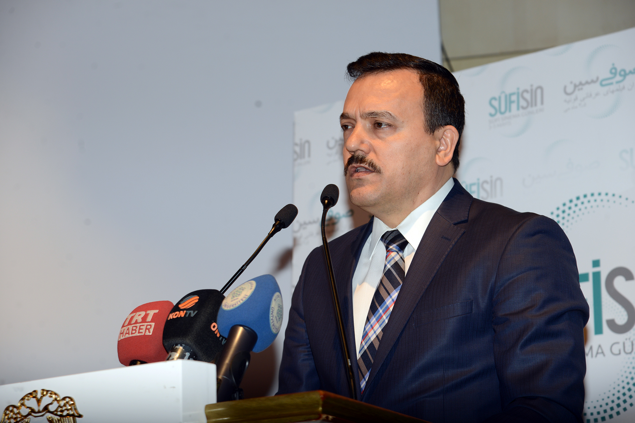 Hz. Mevlana ve Ailesi'ni Karşılama Programları Sufi Sinema Günleri ile Başladı