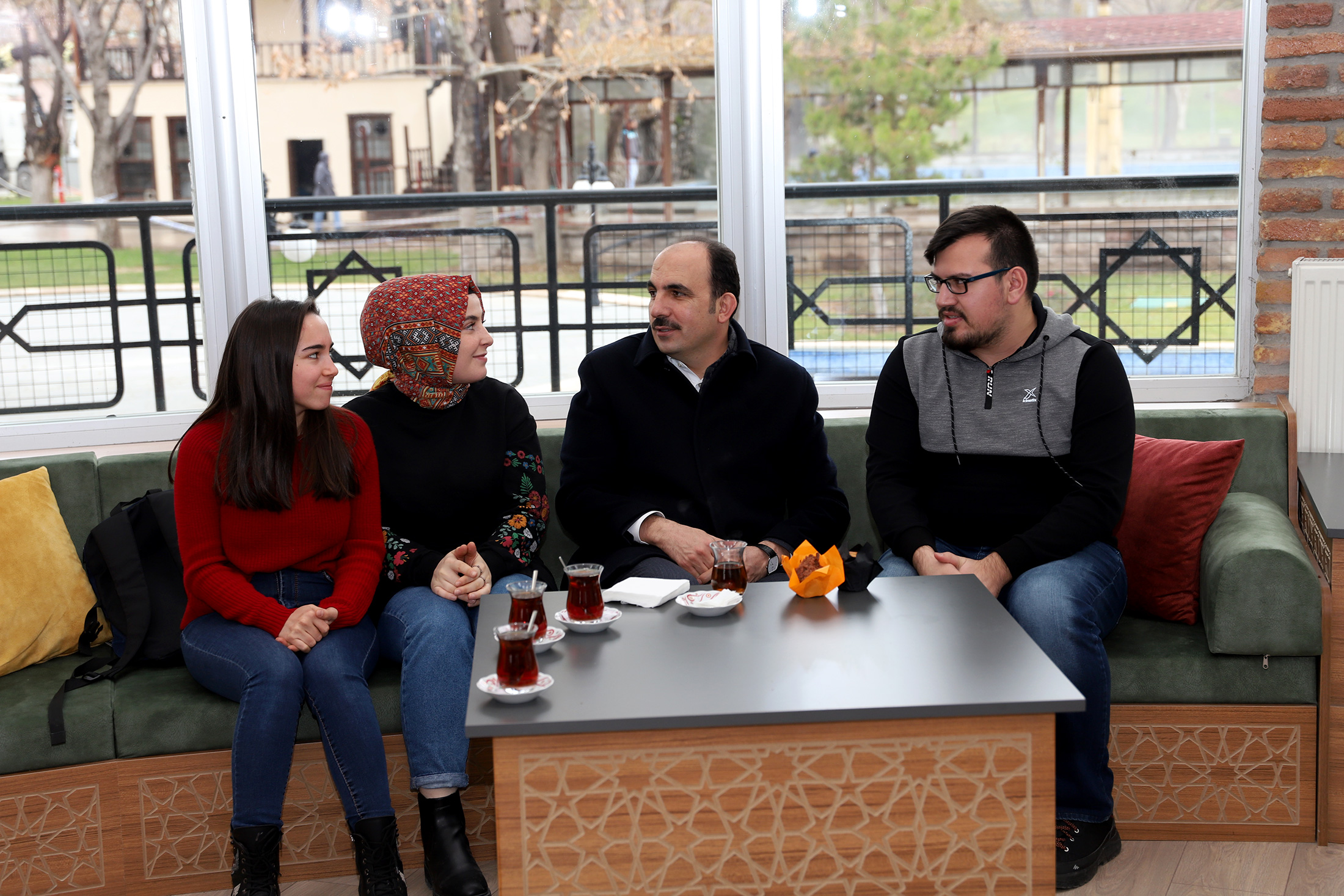Dede Bahçesi Millet Kıraathanesi Konyalıların Hizmetinde
