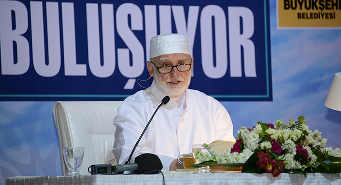 Osman Nuri Topbaş Konyalı Gençlerle Bir Araya Geldi