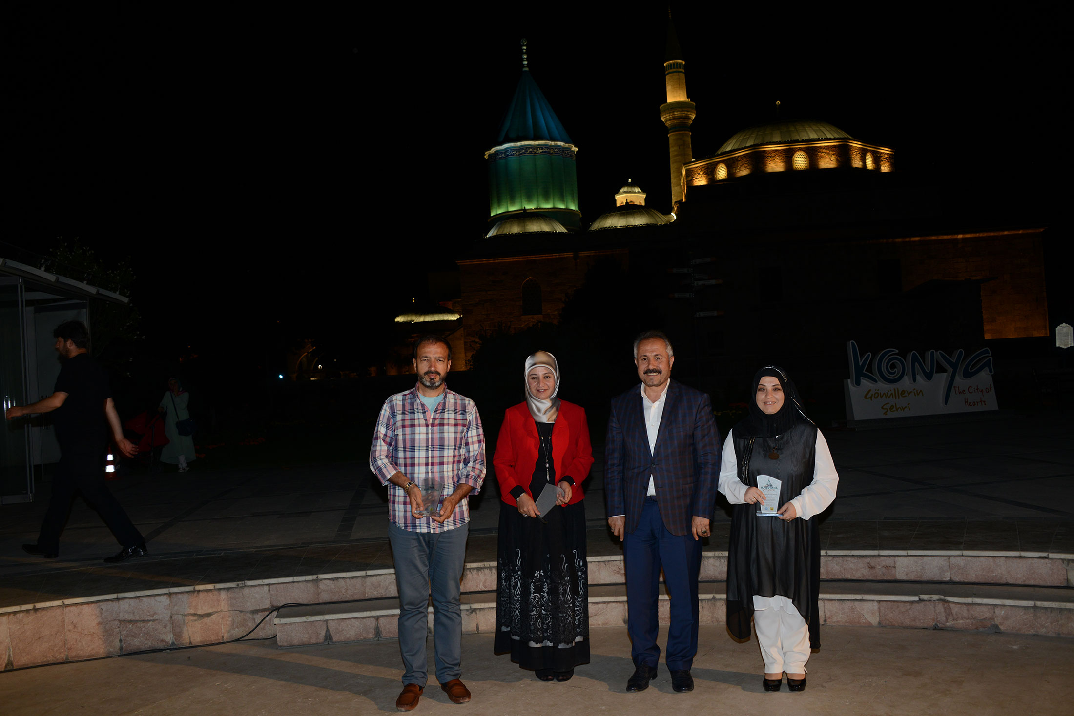 Konya, 8. Mevlana Şiir Şöleni'nde Şiire Doydu