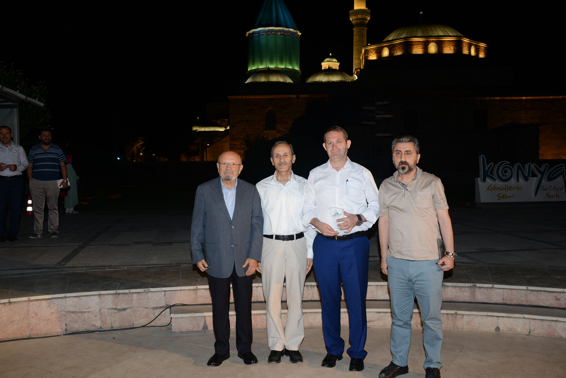 Konya, 8. Mevlana Şiir Şöleni'nde Şiire Doydu