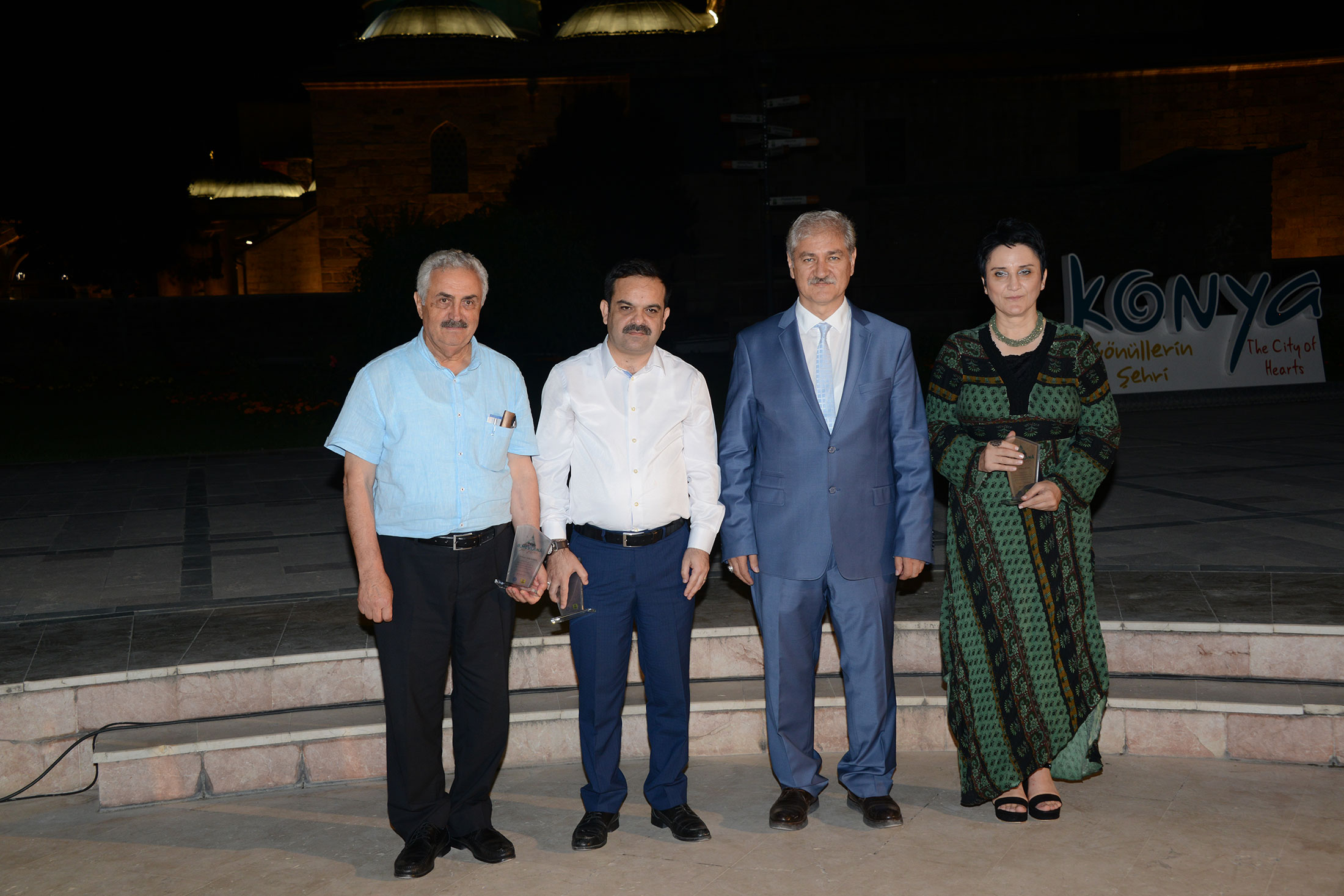 Konya, 8. Mevlana Şiir Şöleni'nde Şiire Doydu