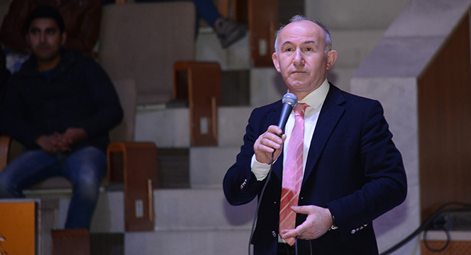 Prof. Şimşirgil: Afrin'e Girmeseydik Bu Ülke de Elden Gidecekti