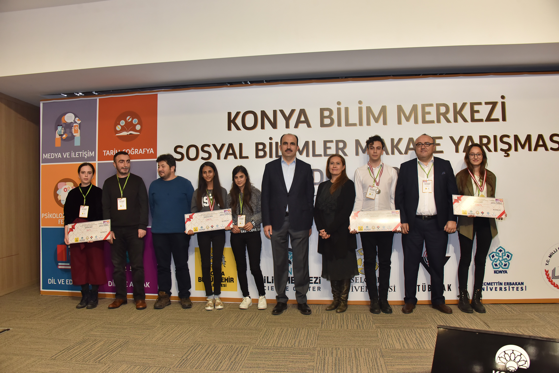 Geleceğin Beyinleri Ödüllendirildi