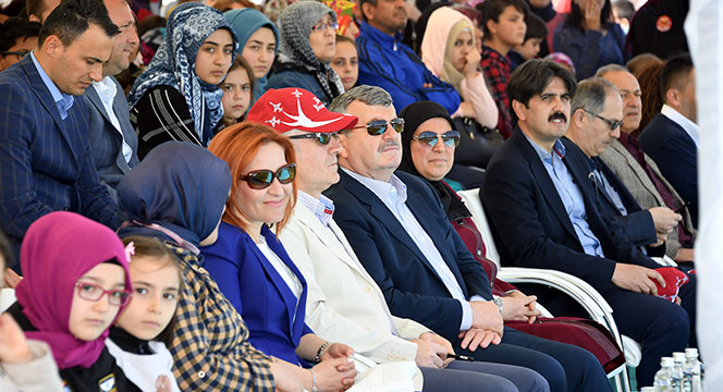 Türk Yıldızları ve Solo Türk'ten Muhteşem Gösteri