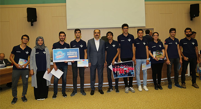 TEKNOFEST'te Derece Alan Konya Teknik Üniversitesi Öğrencilerine Ödül