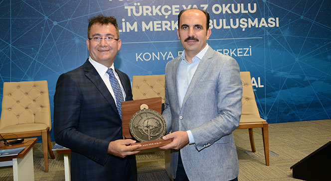 35 Ülkeden Gelen Öğrenciler Bilim Merkezi'nde Buluştu