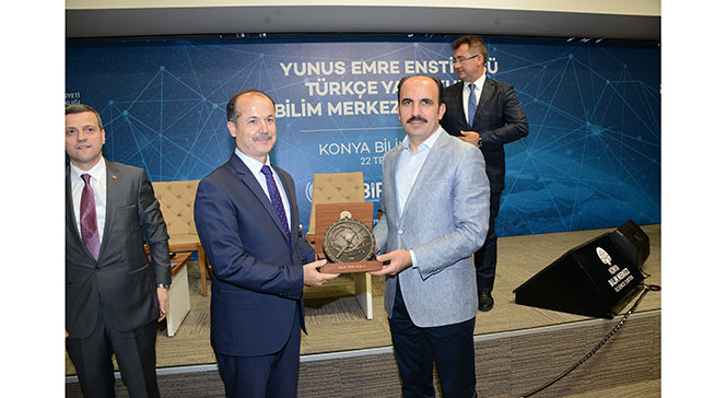 35 Ülkeden Gelen Öğrenciler Bilim Merkezi'nde Buluştu
