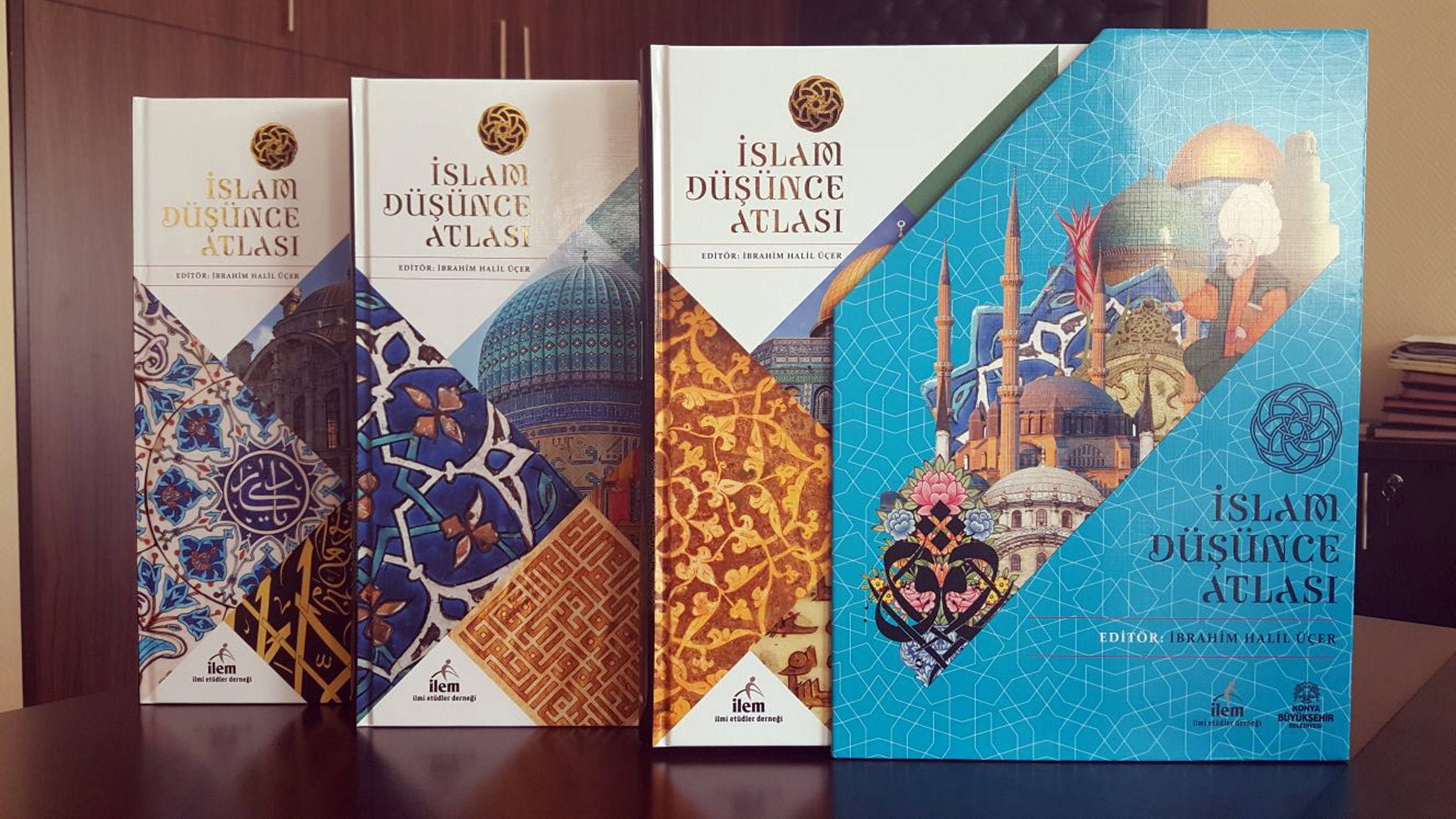 İslam Düşünce Atlası'na Bir Ödül de Türkiye Yazarlar Birliği'nden