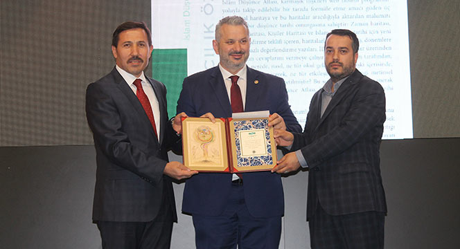 İslam Düşünce Atlası'na Bir Ödül de Türkiye Yazarlar Birliği'nden