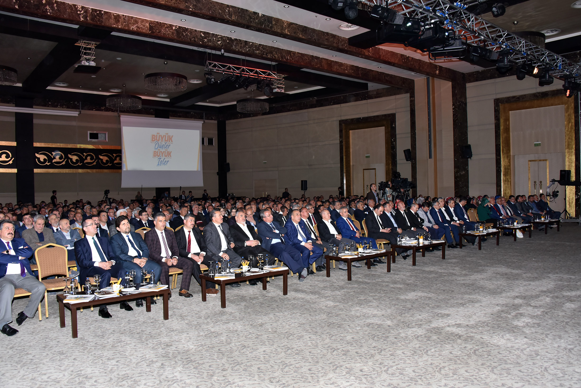 Başkan Akyürek 14 Yıllık Hizmet ve Yatırımları Anlattı