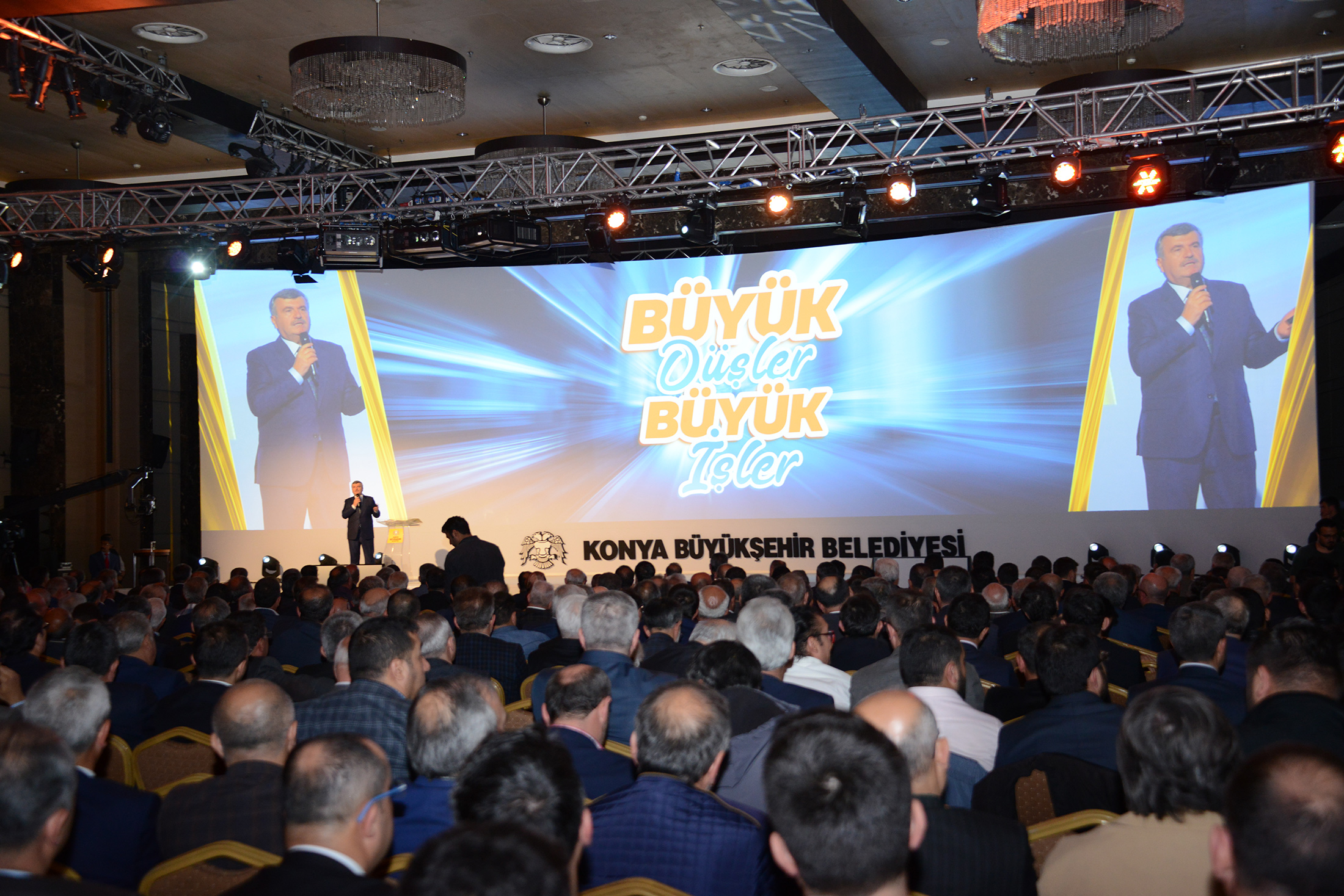 Başkan Akyürek 14 Yıllık Hizmet ve Yatırımları Anlattı