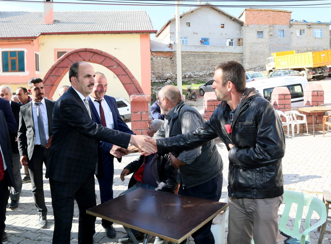 Başkan Altay Ahırlı ve Yalıhüyük'te Vatandaşlarla Buluştu