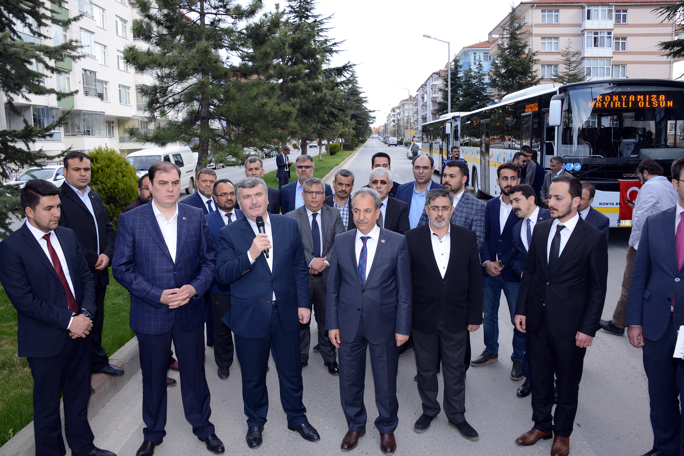 Büyükşehir'den Akşehir'e Yatırım Yağmuru