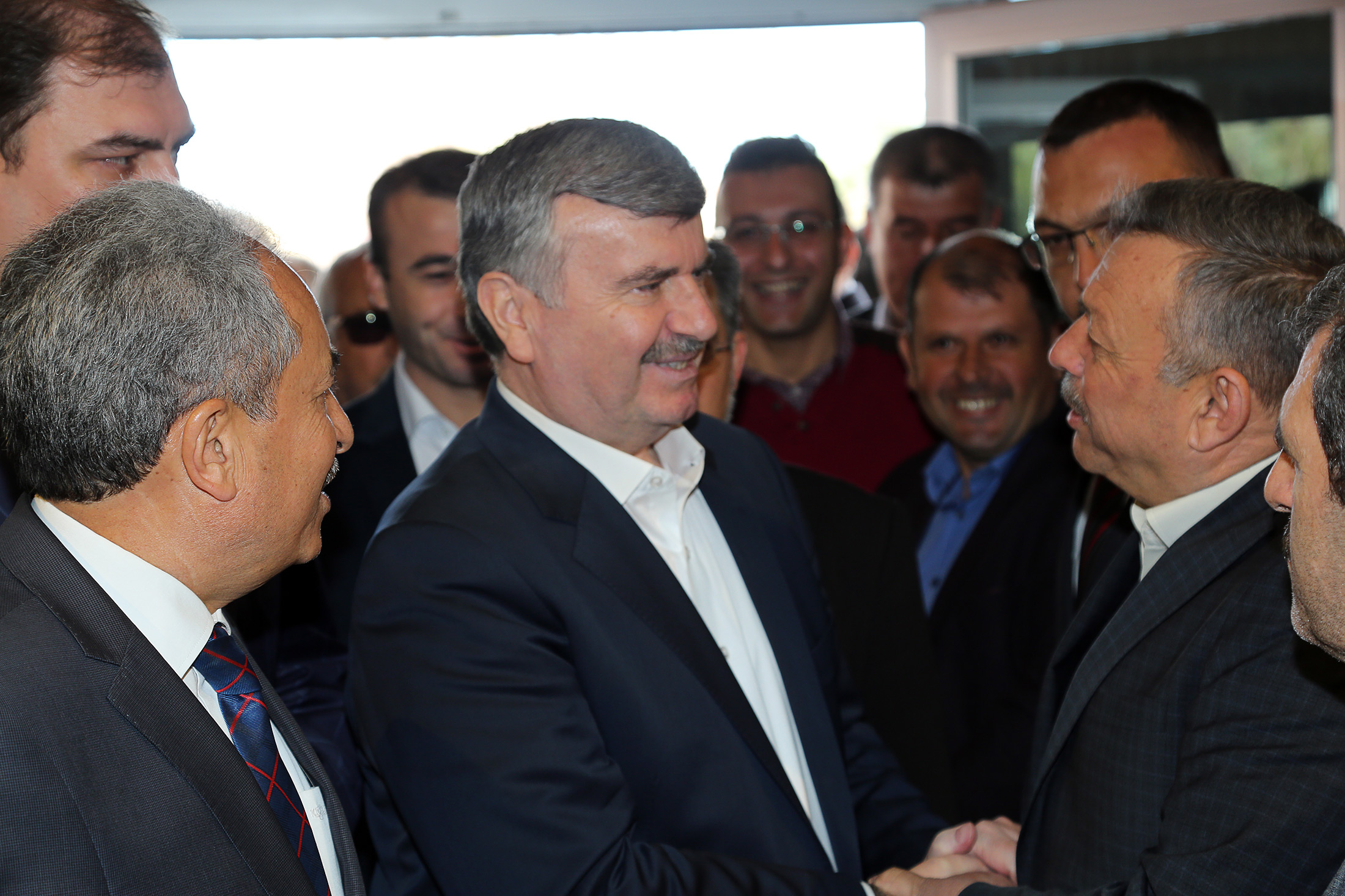 Büyükşehir'den Akşehir'e Yatırım Yağmuru