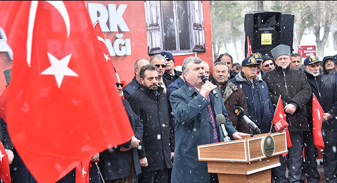 Büyükşehir'den 'Her An Dua Her Yer Türk Bayrağı' Kampanyası