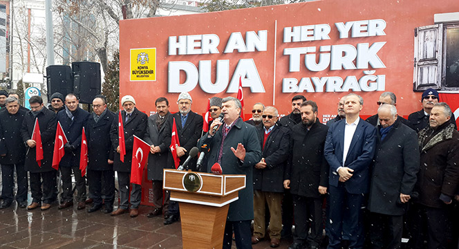 Büyükşehir'den 'Her An Dua Her Yer Türk Bayrağı' Kampanyası