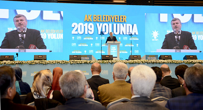 AK Parti Yerel Yönetimler İç Anadolu Bölge Toplantısı Konya'da 'Millete Hizmet Sevdamız Bizi Her Zaman Diri Tutuyor'