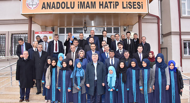 Başkan Akyürek Çeltik'te Yatırımları İnceledi, Halkla Buluştu