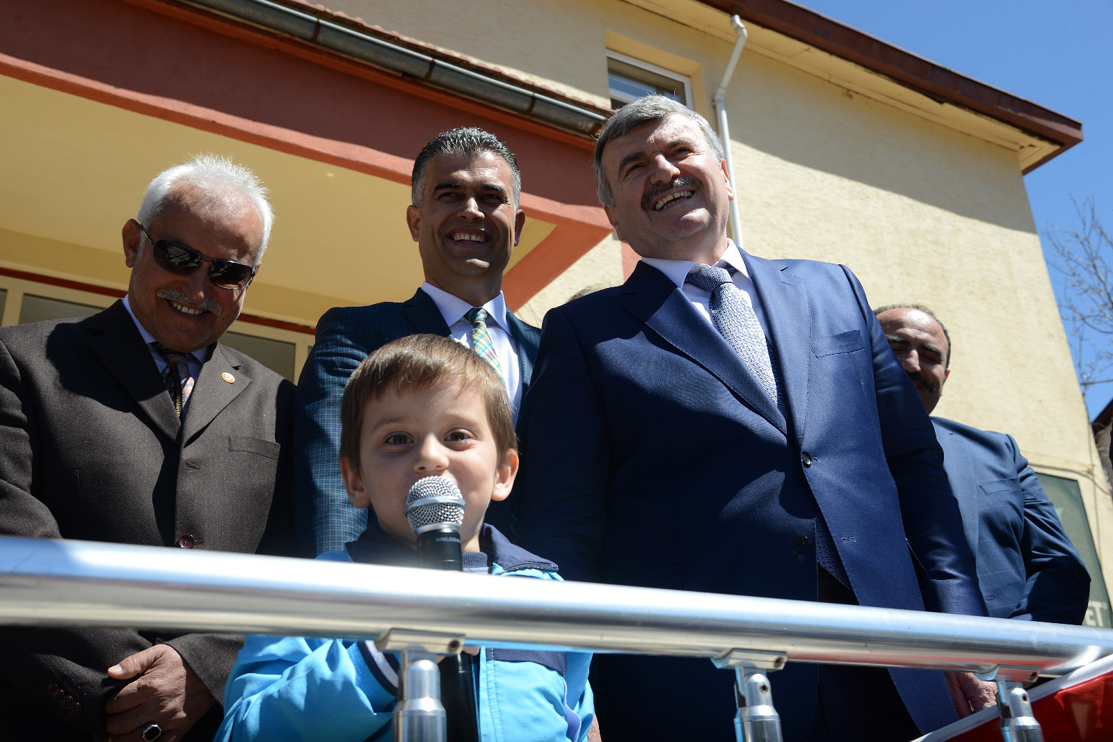 Başkan Akyürek Derebucaklılarla Buluştu, Yatırımları İnceledi 