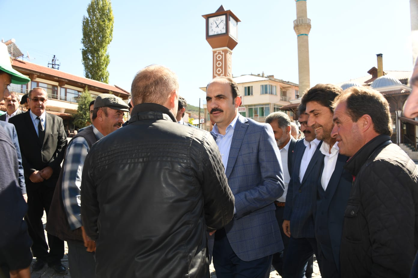 Bizim Tek Derdimiz Var; O da Hizmet Etmek