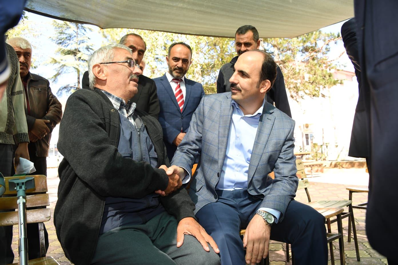 Bizim Tek Derdimiz Var; O da Hizmet Etmek