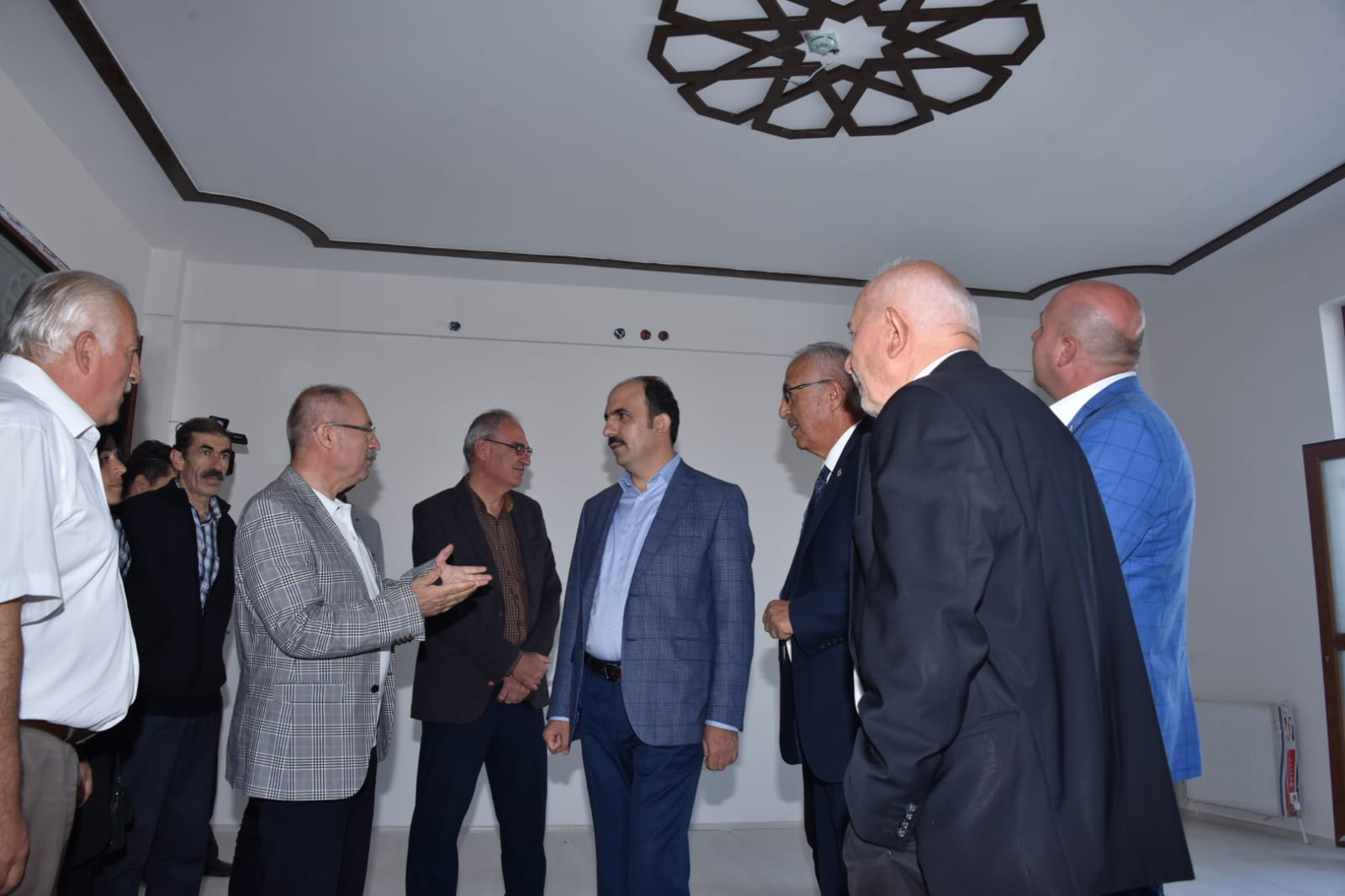 Bizim Tek Derdimiz Var; O da Hizmet Etmek