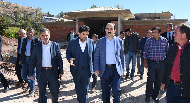 Bizim Tek Derdimiz Var; O da Hizmet Etmek